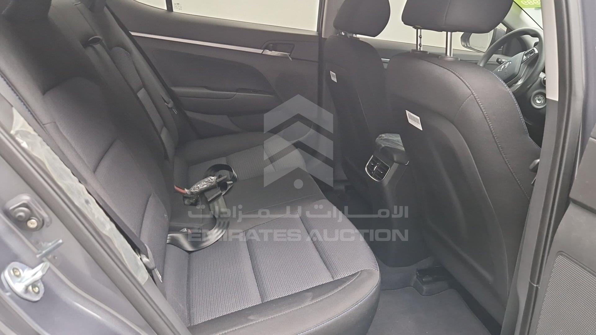 2017 HYUNDAI ELANTRA VIN: KMHD741FXHU202688