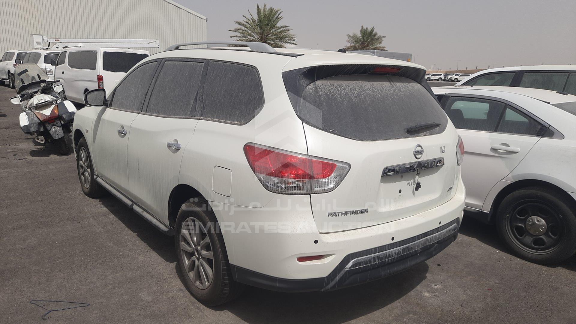 2016 NISSAN PATHFINDER VIN: 5N1AR2M51GC647684