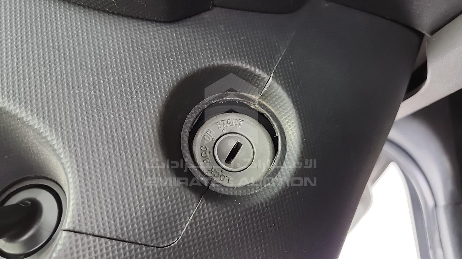 2007 DAIHATSU SIRION VIN: JD1GM301271064218