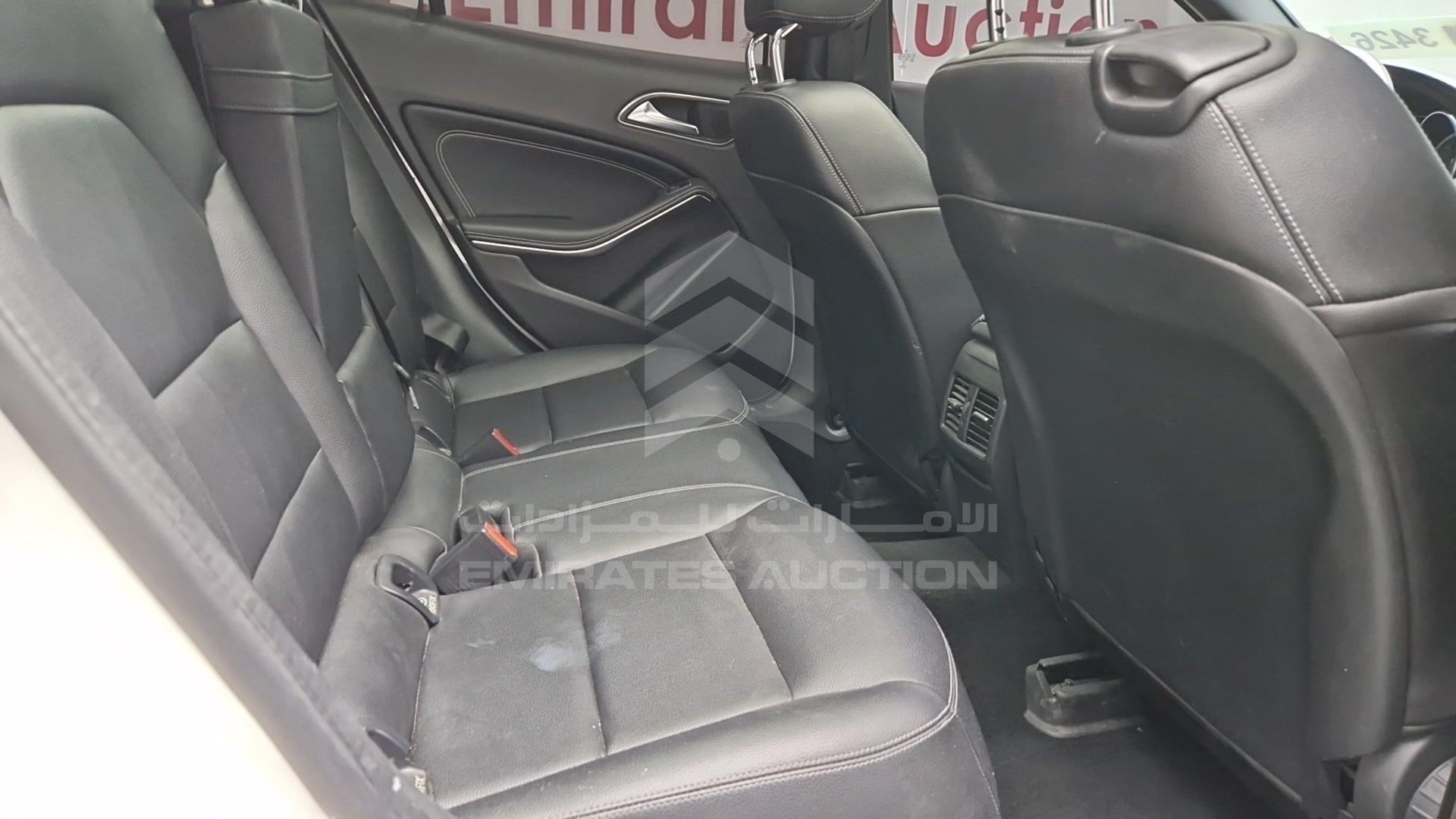 2019 MERCEDES GLA 250 VIN: WDCTG4GB9KJ563885