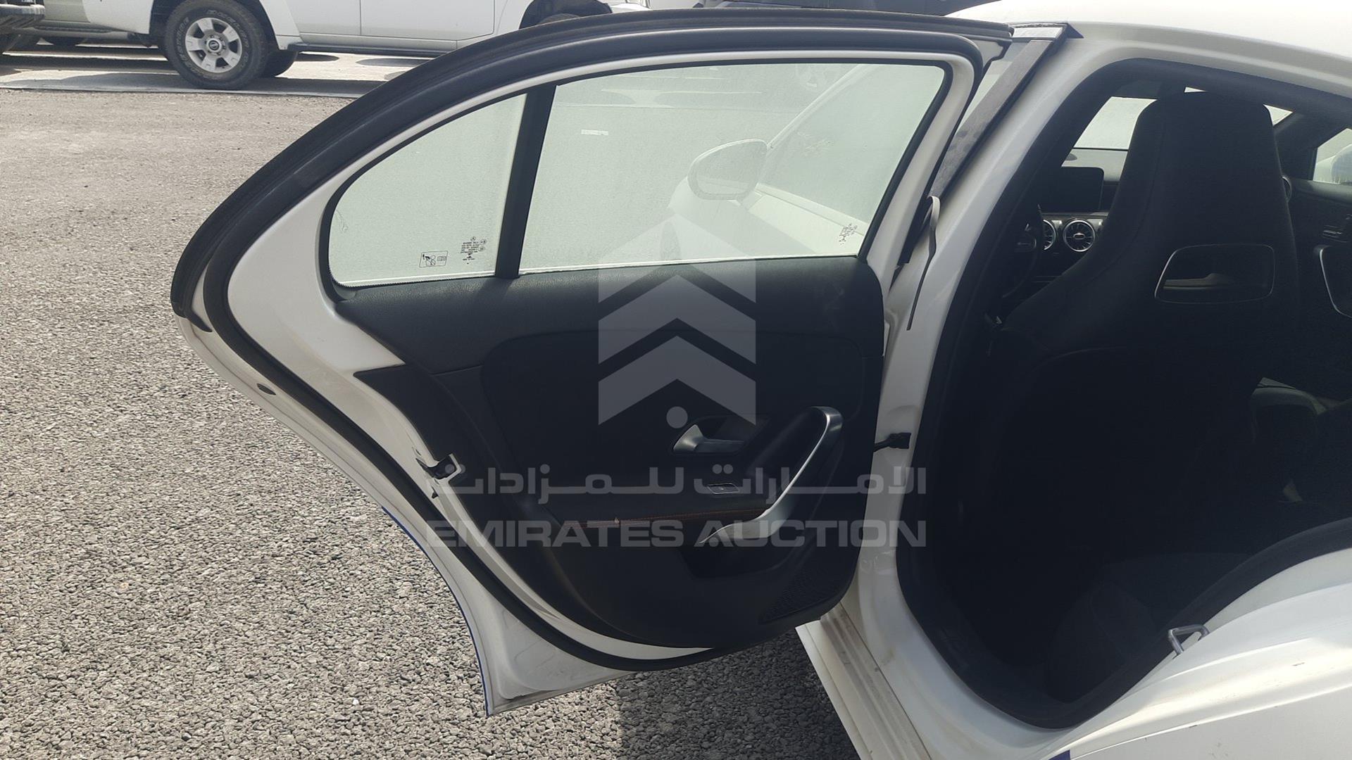 2019 MERCEDES A 250 VIN: WDD3F4GB6KJ023585