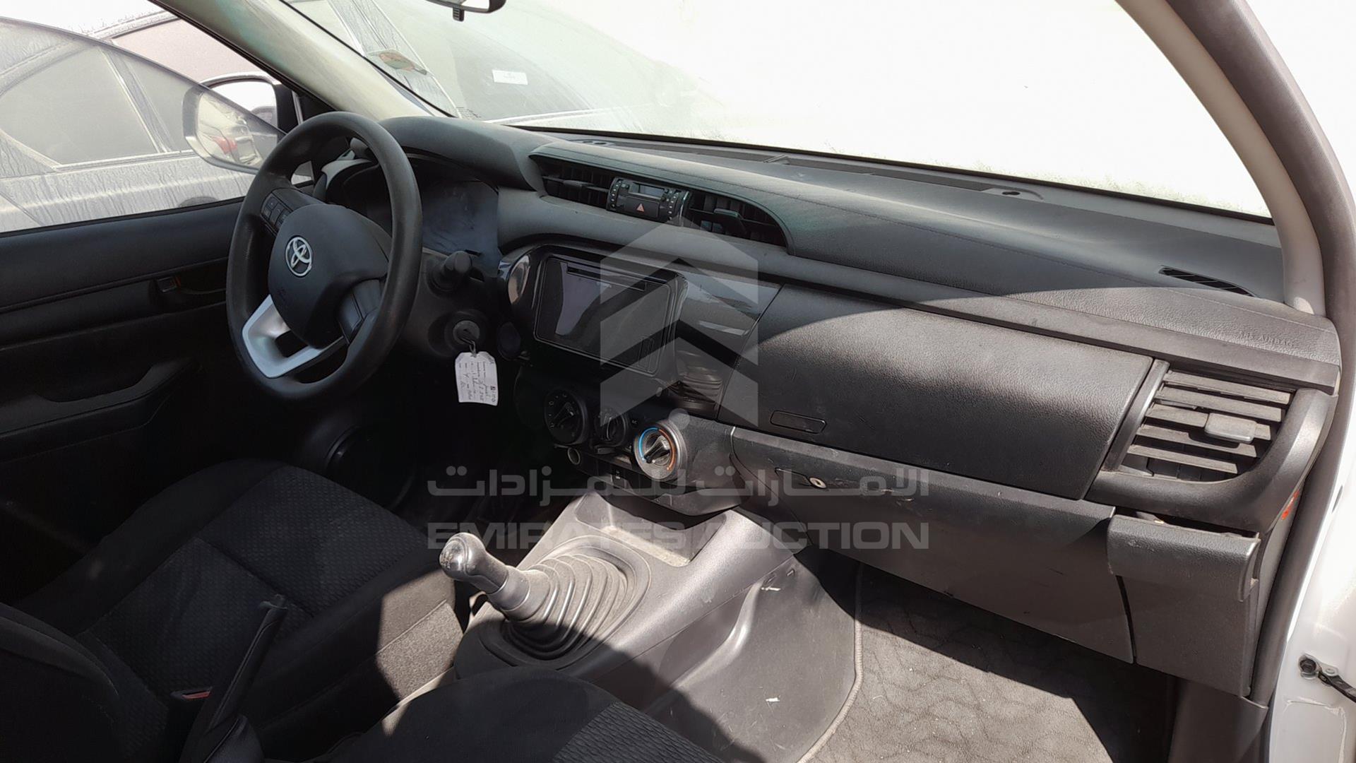 2020 TOYOTA HILUX VIN: MR0CX9CB3L3960489