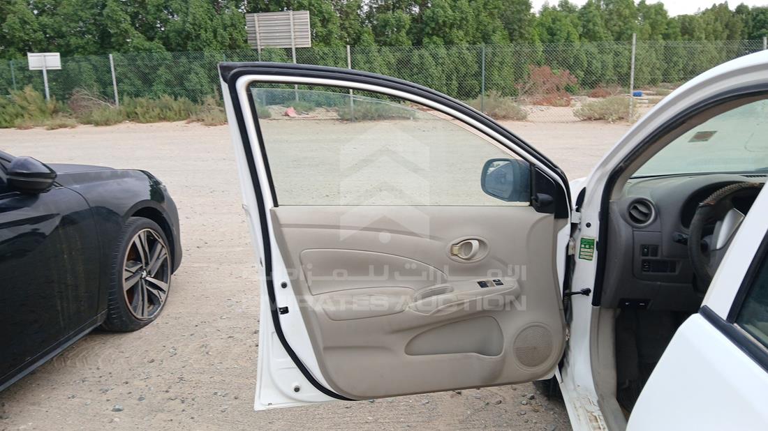 نيسان صني 2018 — الباب الأمامي الأيسر — صورة 14