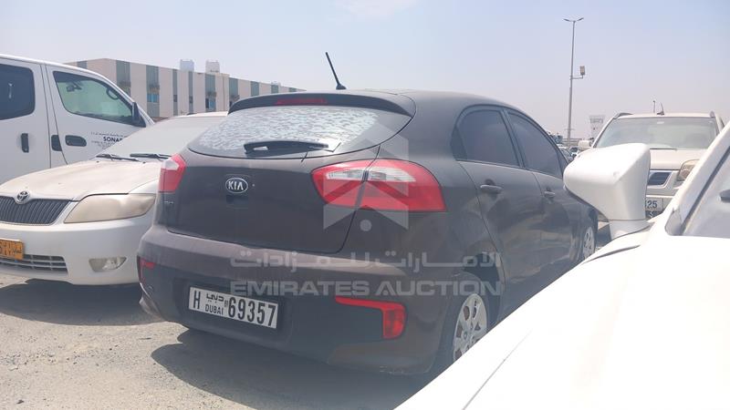 KNADN5120G6759204 Auction: EmiratesAuction Lot: 406093 KNADN5120G6759204 Kia Rio 2016 BROWN Photo 7