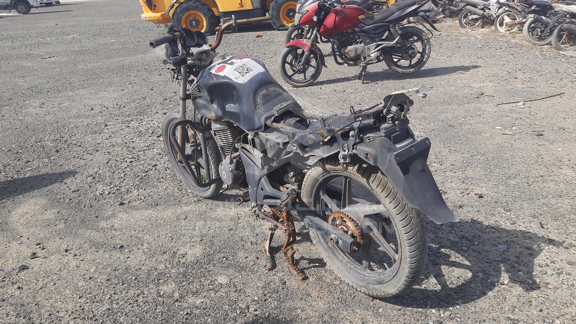 2014 HONDA CBF150 MA VIN: ME4KC09CGE8777138