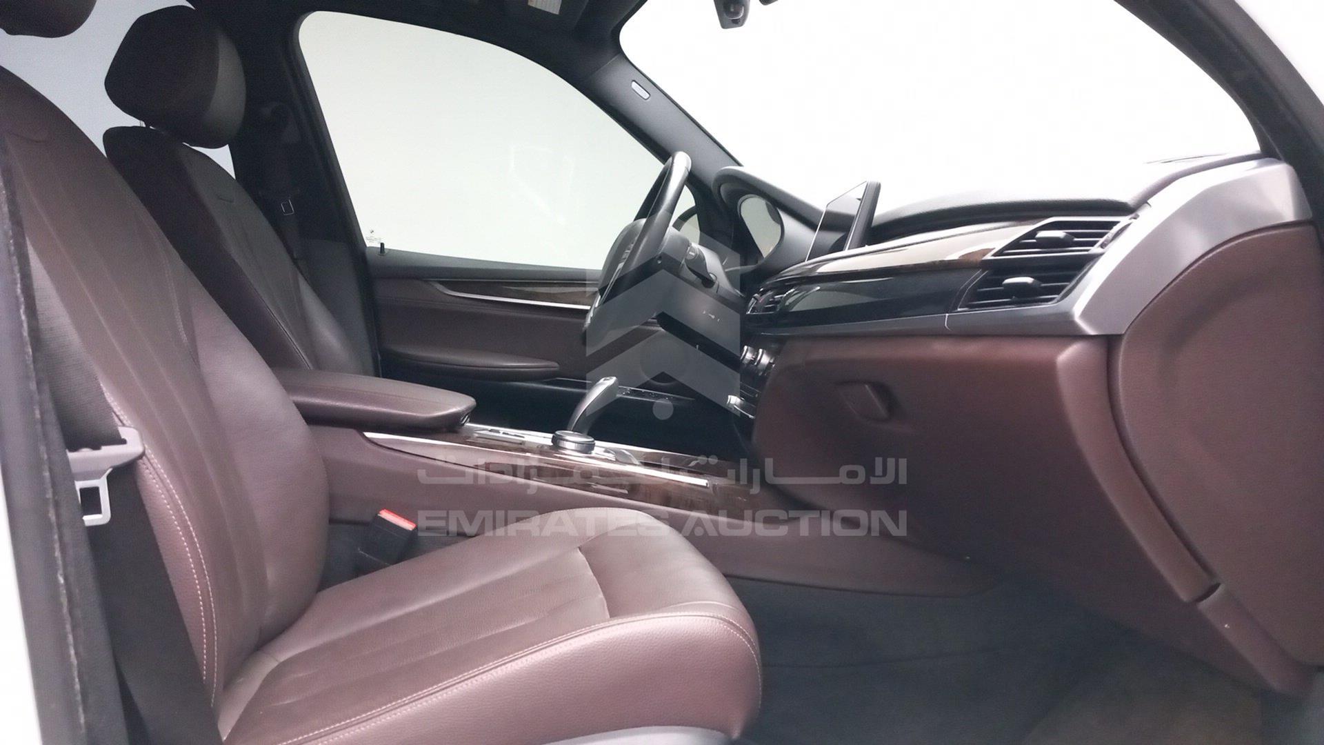 2017 BMW X5 VIN: 5UXKT0C54H0S79907