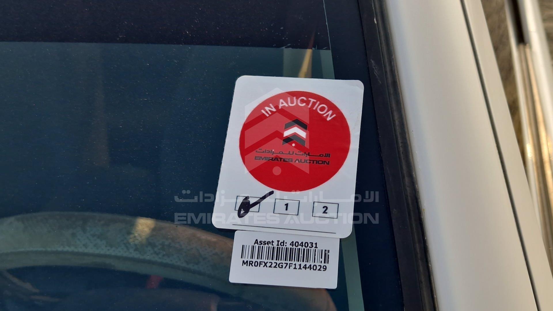 2015 TOYOTA HILUX VIN: MR0FX22G7F1144029