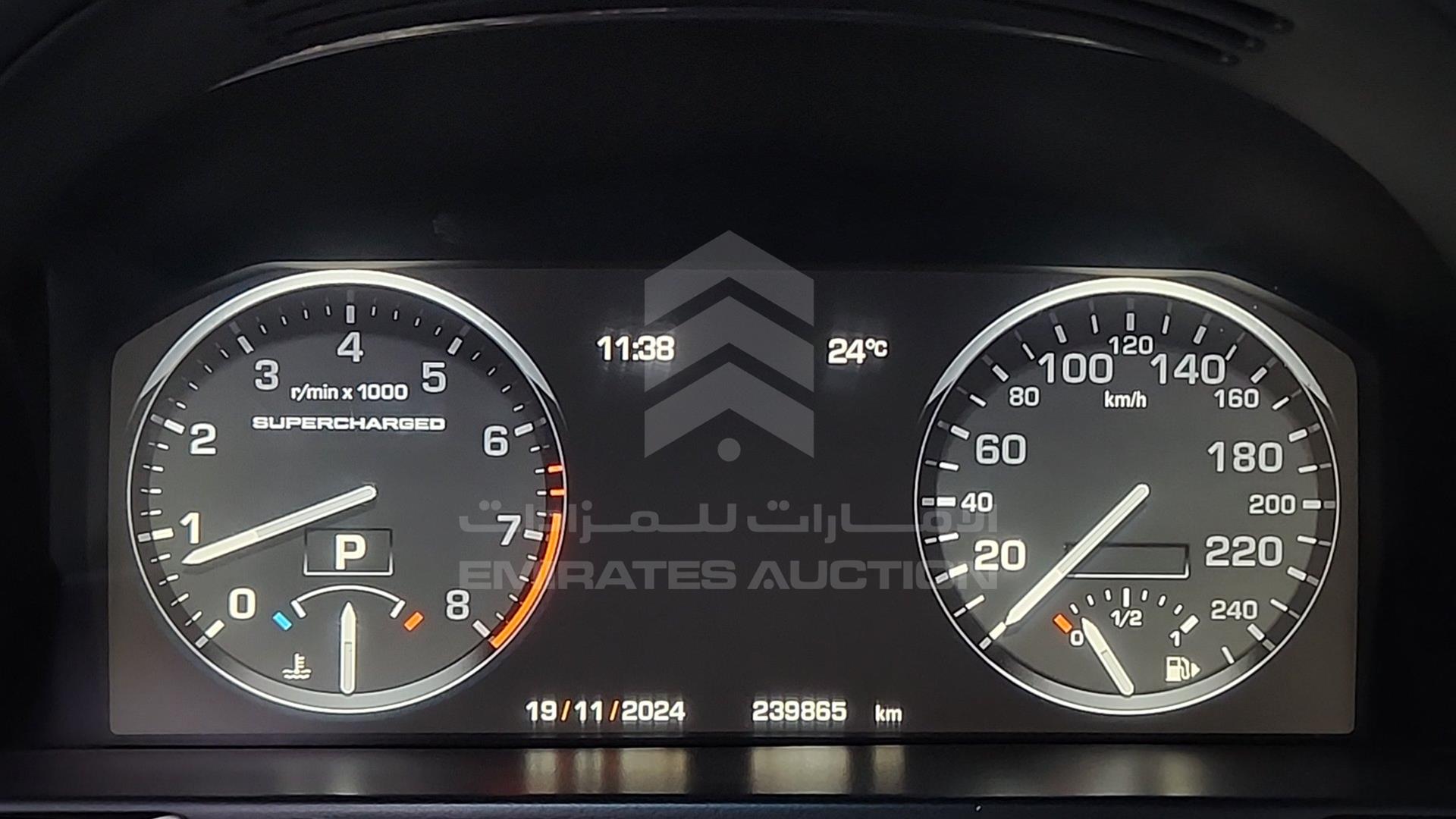 2010 RANGE ROVER VOGUE VIN: SALLMAME4AA317299