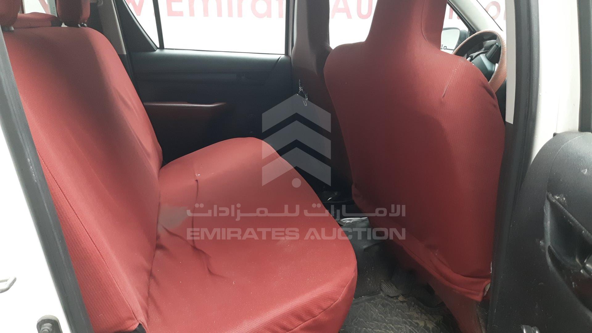 2017 TOYOTA HILUX VIN: MR0CX8CD3H0542227