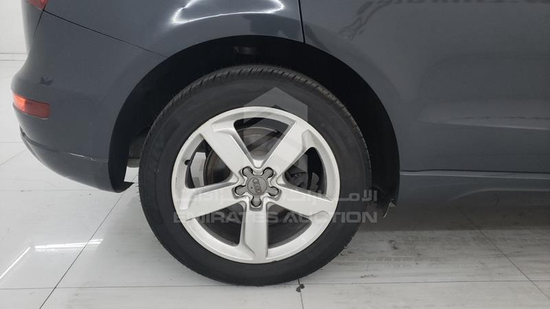 WAUKF68R29A022132 Auction: EmiratesAuction Lot: 405536 WAUKF68R29A022132 Audi Q5 2009 GREY Photo 31