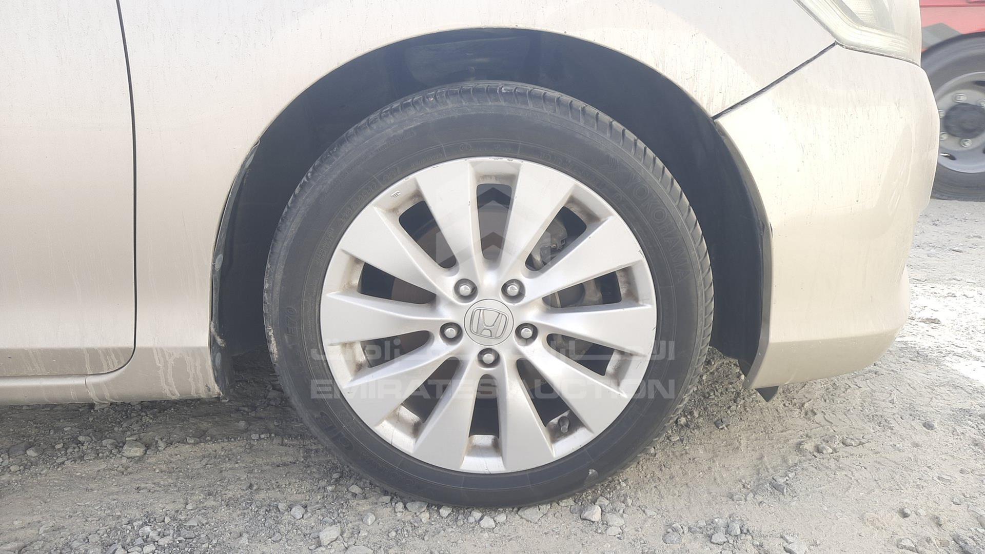 2013 HONDA ACCORD VIN: 1HGCR2637DA612178