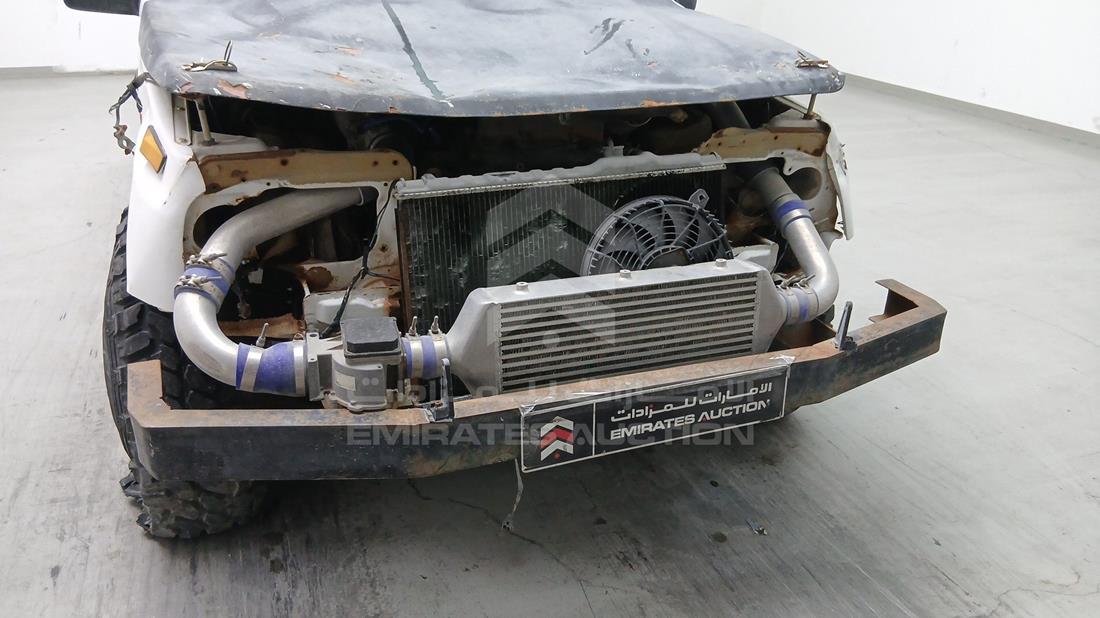 1990 Suzuki Vitara — Dent — Photo 21