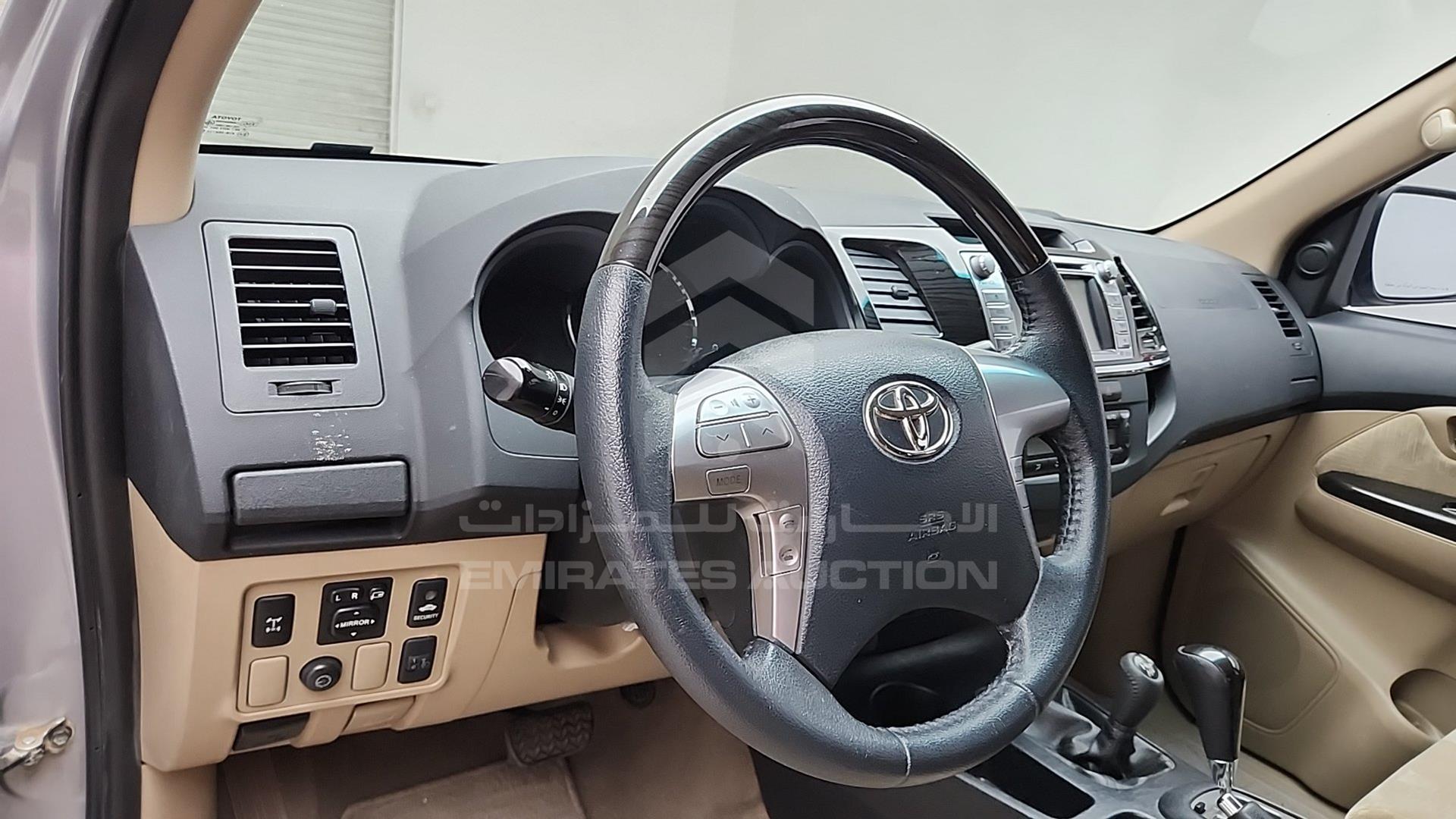 2015 TOYOTA FORTUNER VIN: MHFYU59G9F7043356