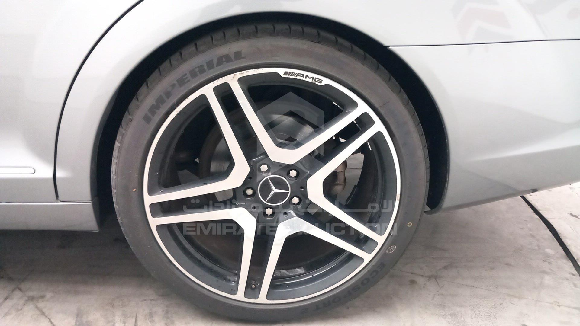 2008 MERCEDES S 550 VIN: WDDNG71X38A189891