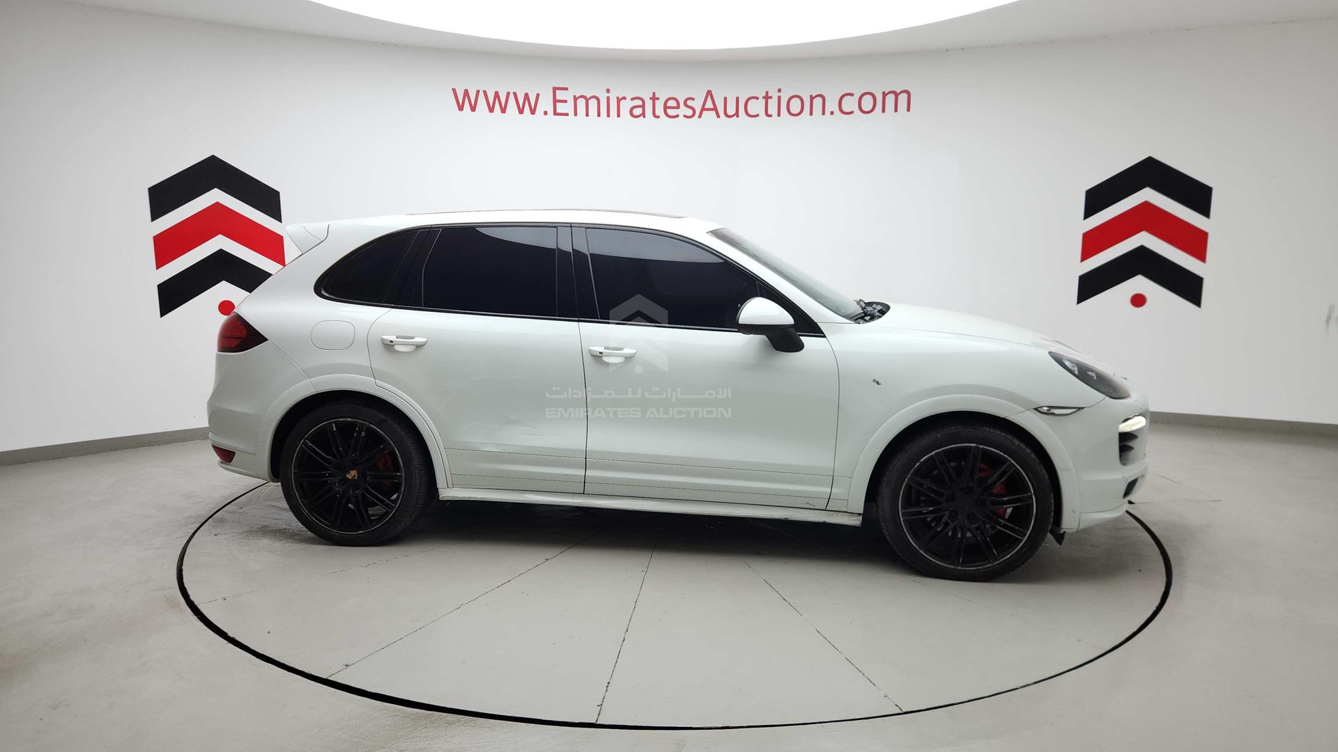2013 PORSCHE CAYENNE GTS VIN: WP1ZZZ92ZDLA45314
