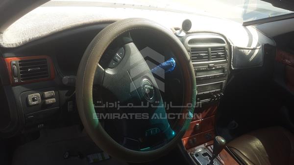Lexus LS 430 2004 JTHBN36F940137823 Image 8