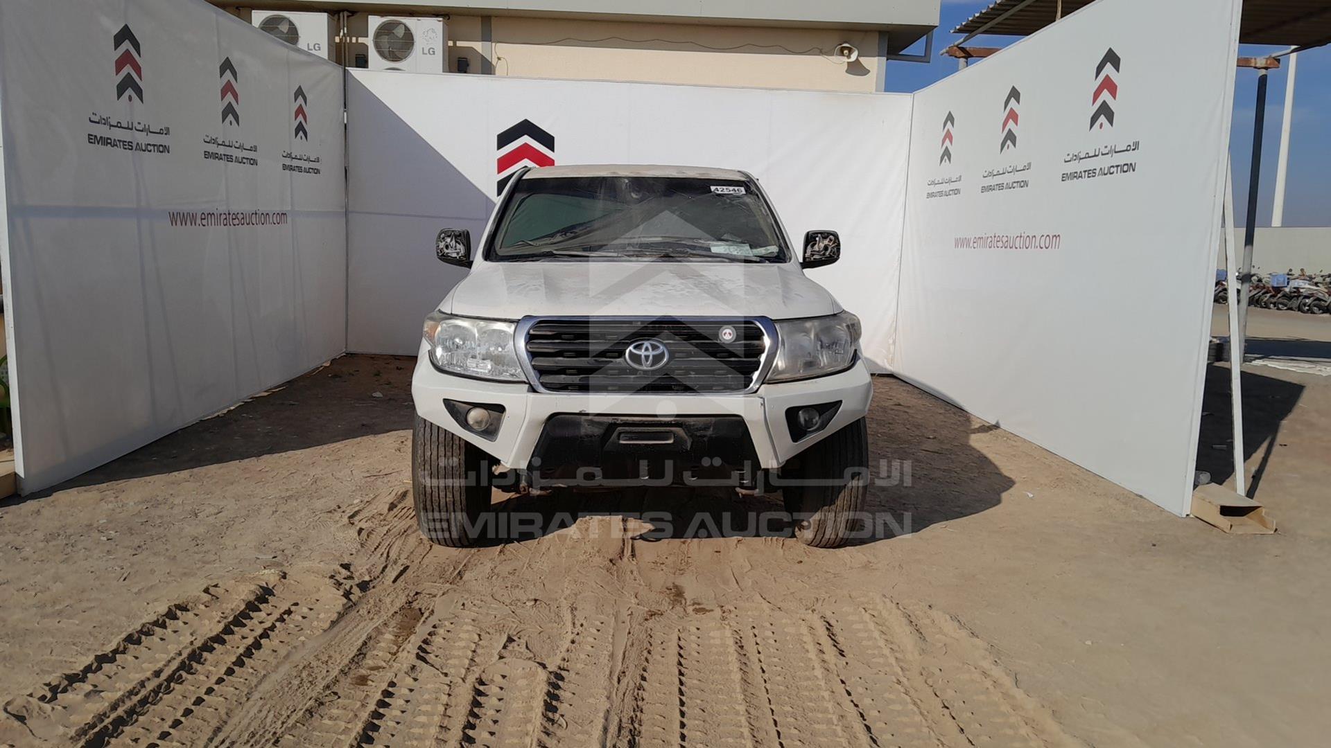 2011 TOYOTA LAND CRUISER VIN: JTMHU09J5B4046244