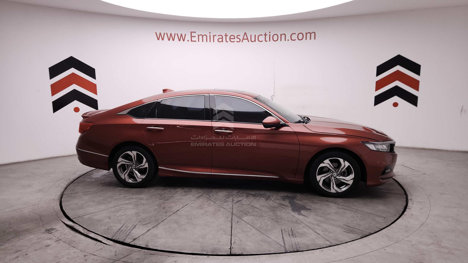 2018 HONDA ACCORD VIN: 1HGCV1666JA601815