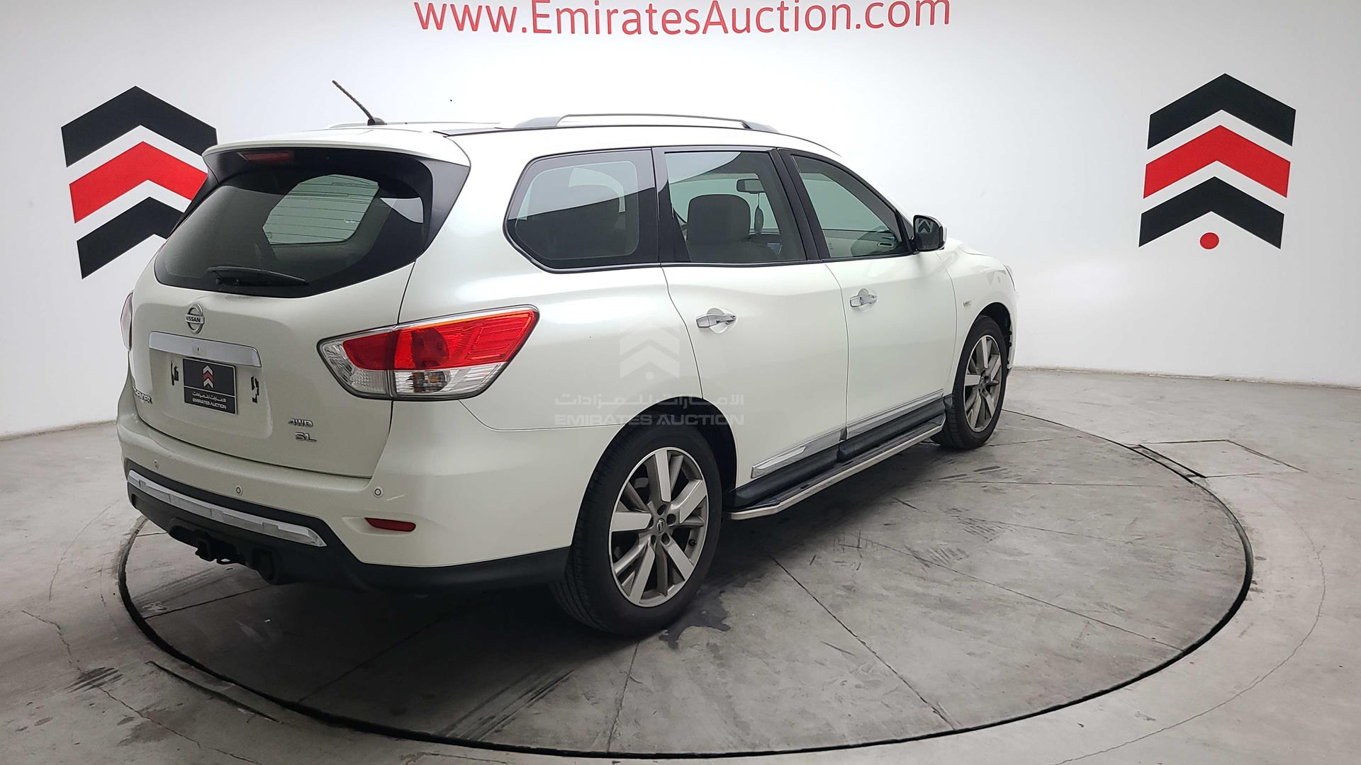 2015 NISSAN PATHFINDER VIN: 5N1AR2MM6FC643829
