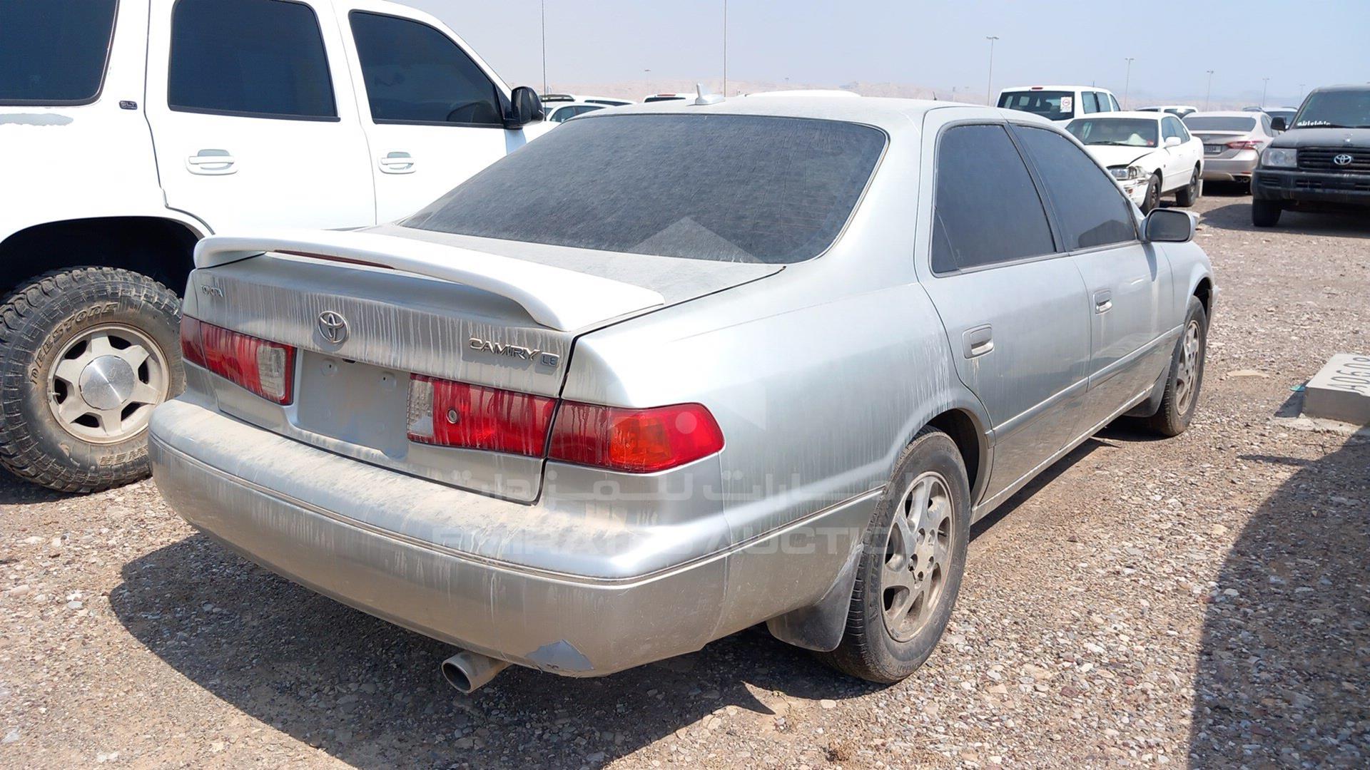 2000 TOYOTA CAMRY VIN: 4T1BF22K4YU110101