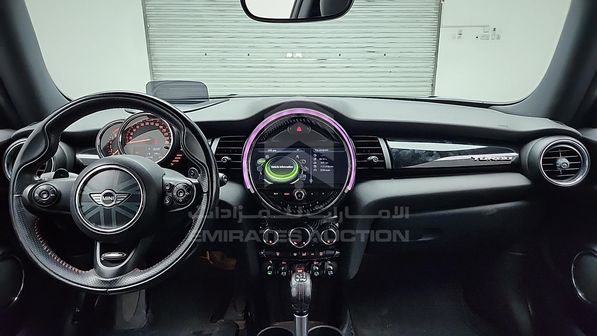 2016 MINI COOPER VIN: WMWXM7107G2A84830