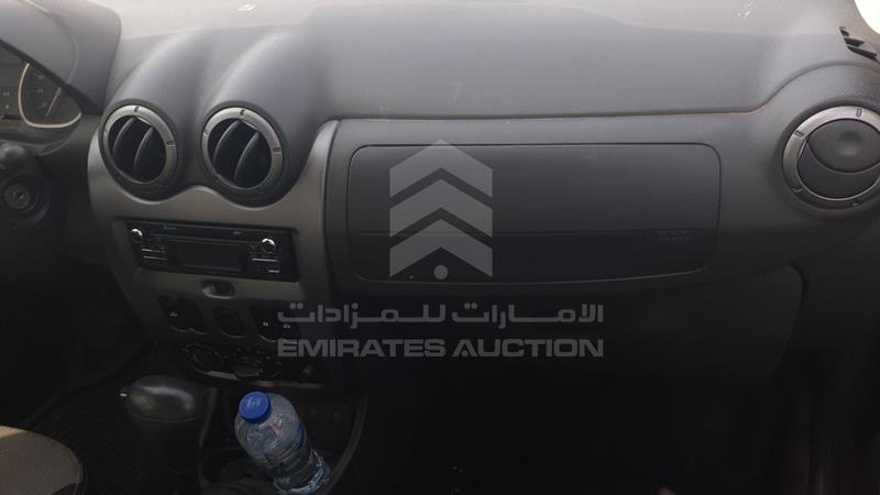 VF1HSRCA4FA515266 Auction: EmiratesAuction Lot: 408568 VF1HSRCA4FA515266 Renault Duster 2015 BROWN Photo 22