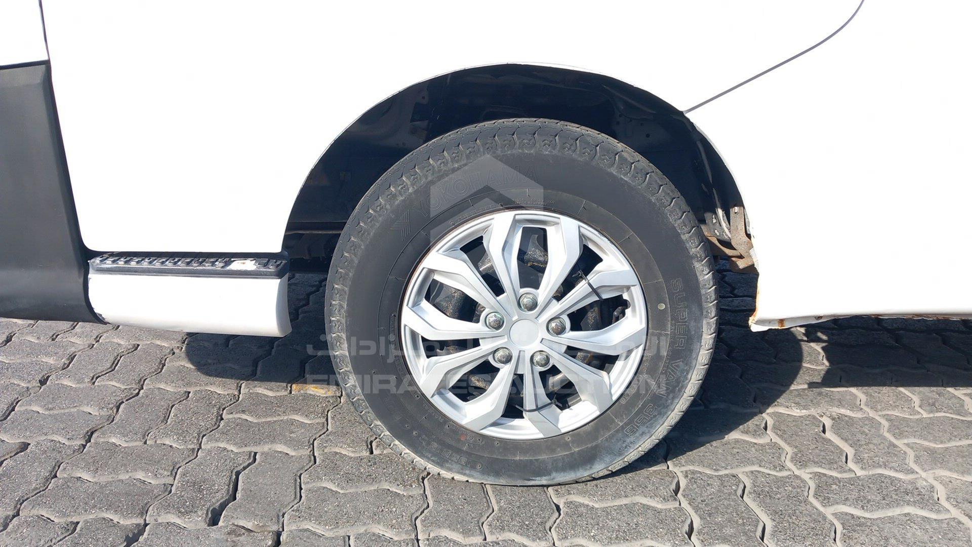 2010 NISSAN URVAN VIN: JN6AE54S0AX024383