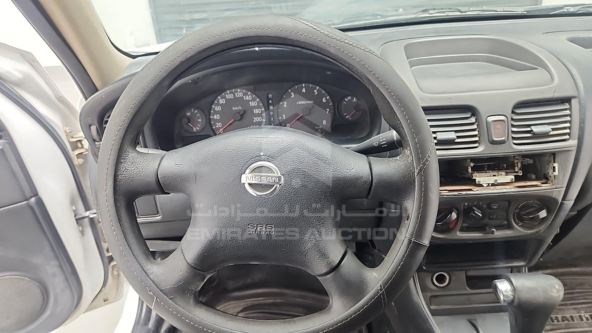 2004 NISSAN SUNNY VIN: JN1FN61C94W051509