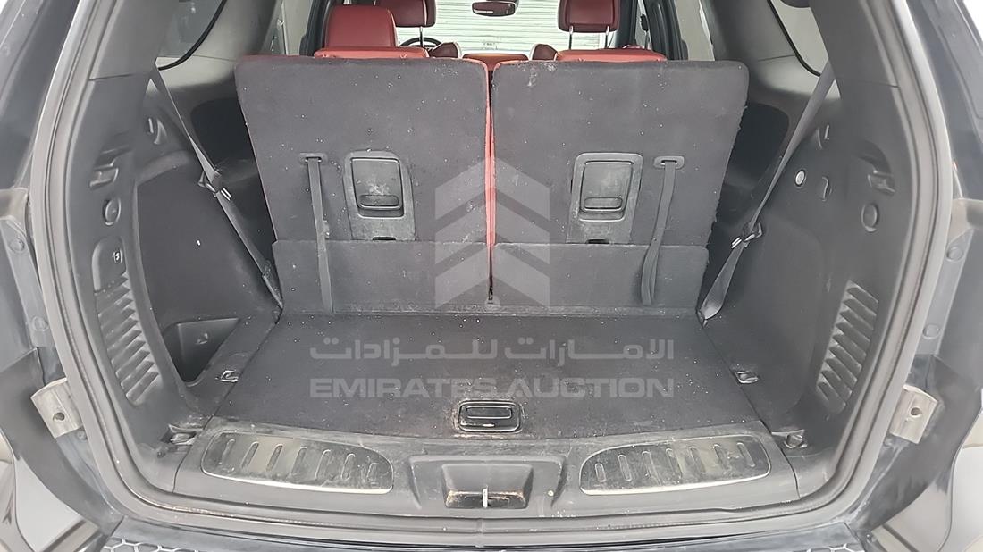دودج دورانجو 2019 — زاوية صندوق السيارة — صورة 25