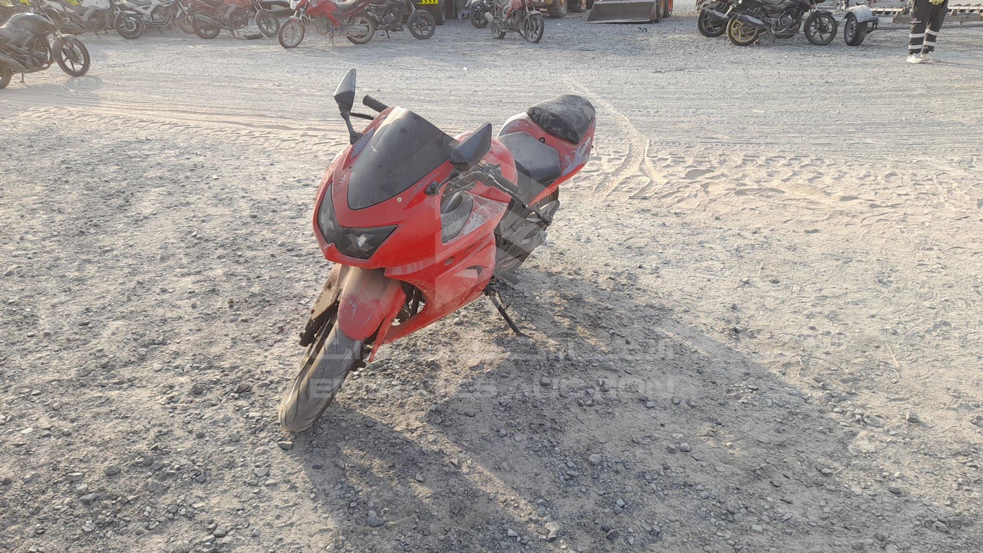 2012 KAWASAKI NINJA VIN: JKAEXMJ12CDAB0390
