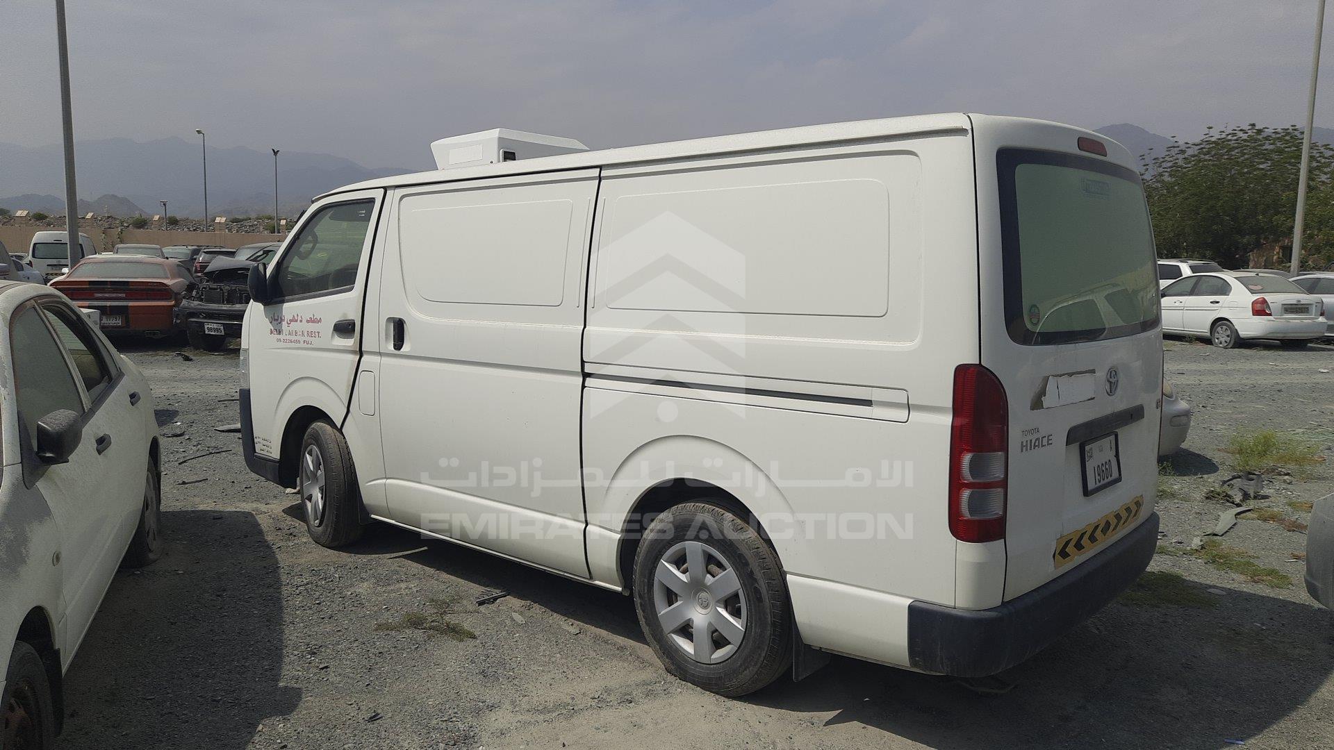 JTFHX02P7F0100427 - 2015 Toyota Hiace - #394257