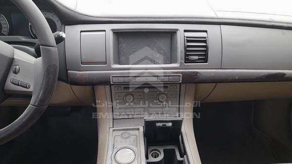 Jaguar XF 2010 SAJAA05D3AFR70499 Image 7