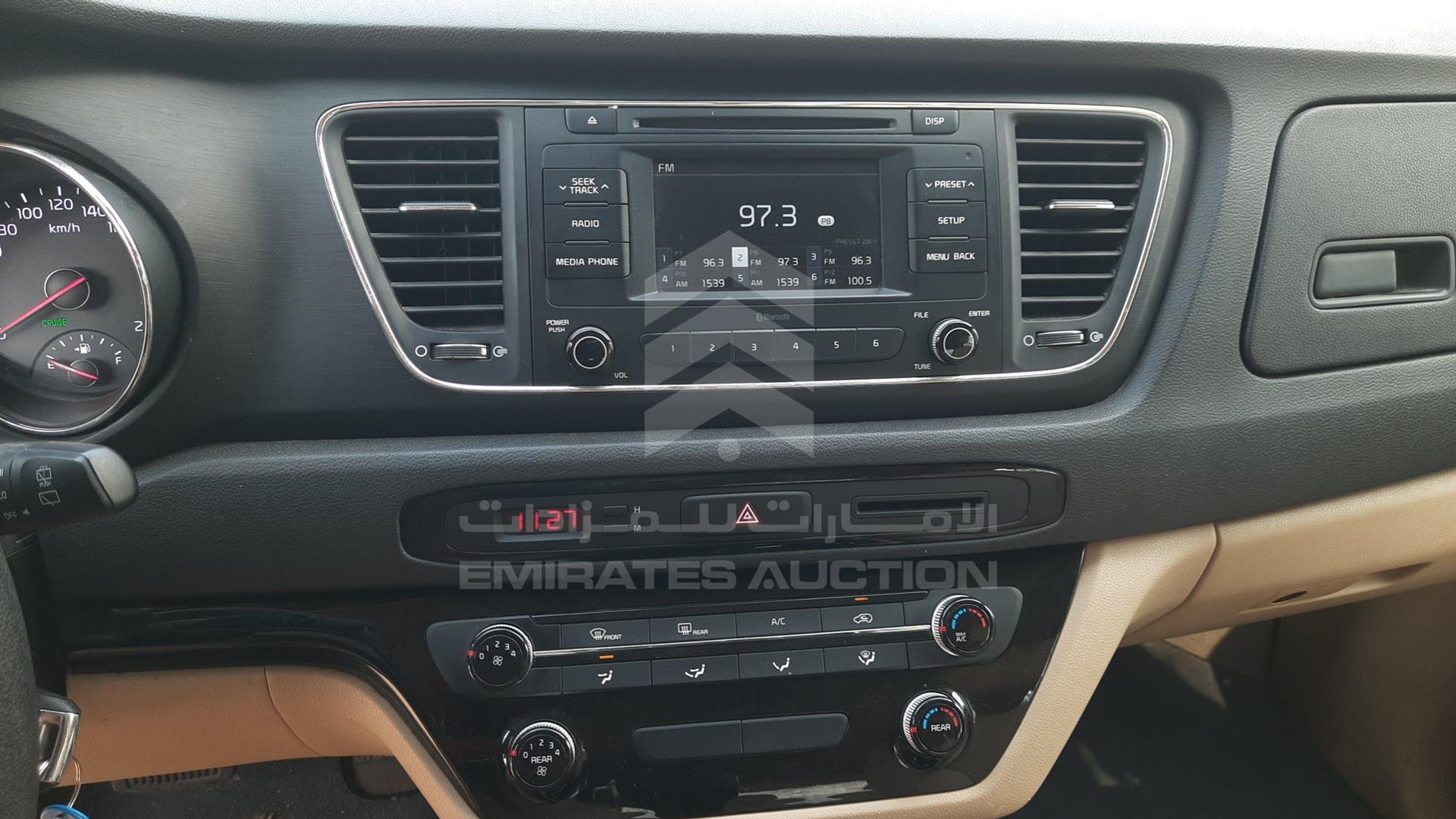 2020 KIA CARNIVAL VIN: KNAMB8125L6645493