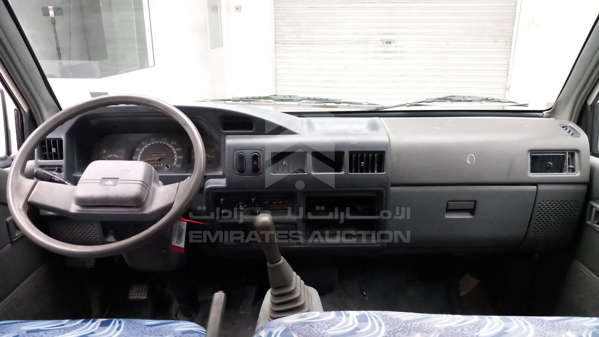 2014 MITSUBISHI L 300 VIN: JMYHNP13WEA701035