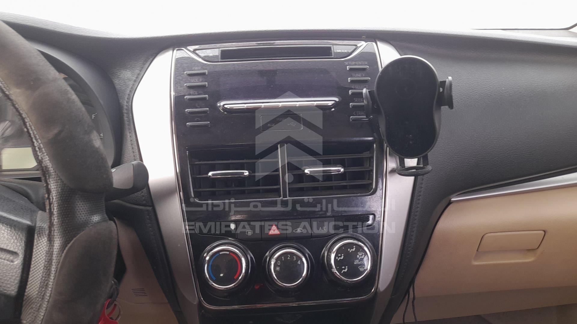 2020 TOYOTA YARIS VIN: MHFB29F31L2109086
