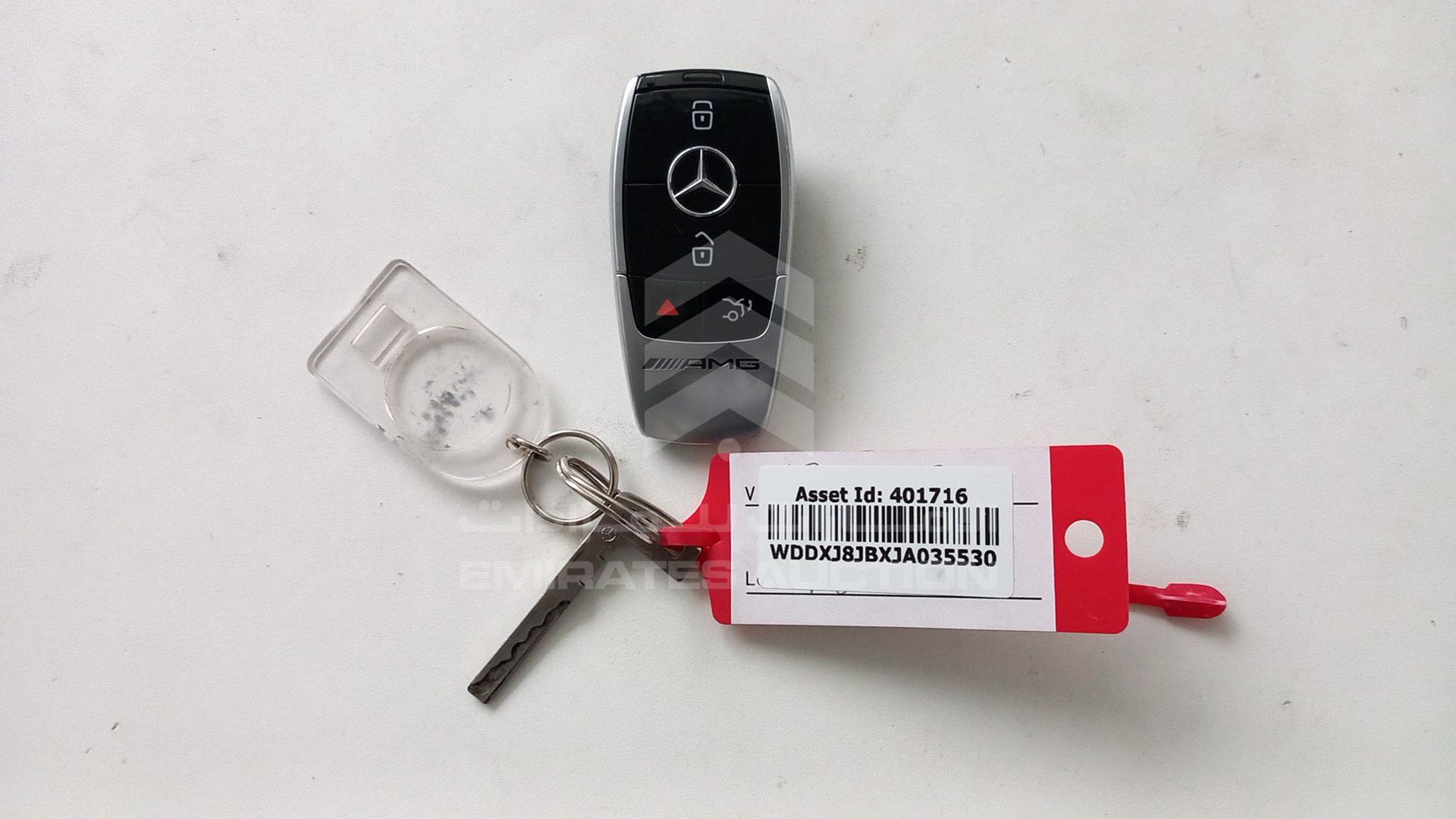 2018 MERCEDES S63 AMG VIN: WDDXJ8JBXJA035530
