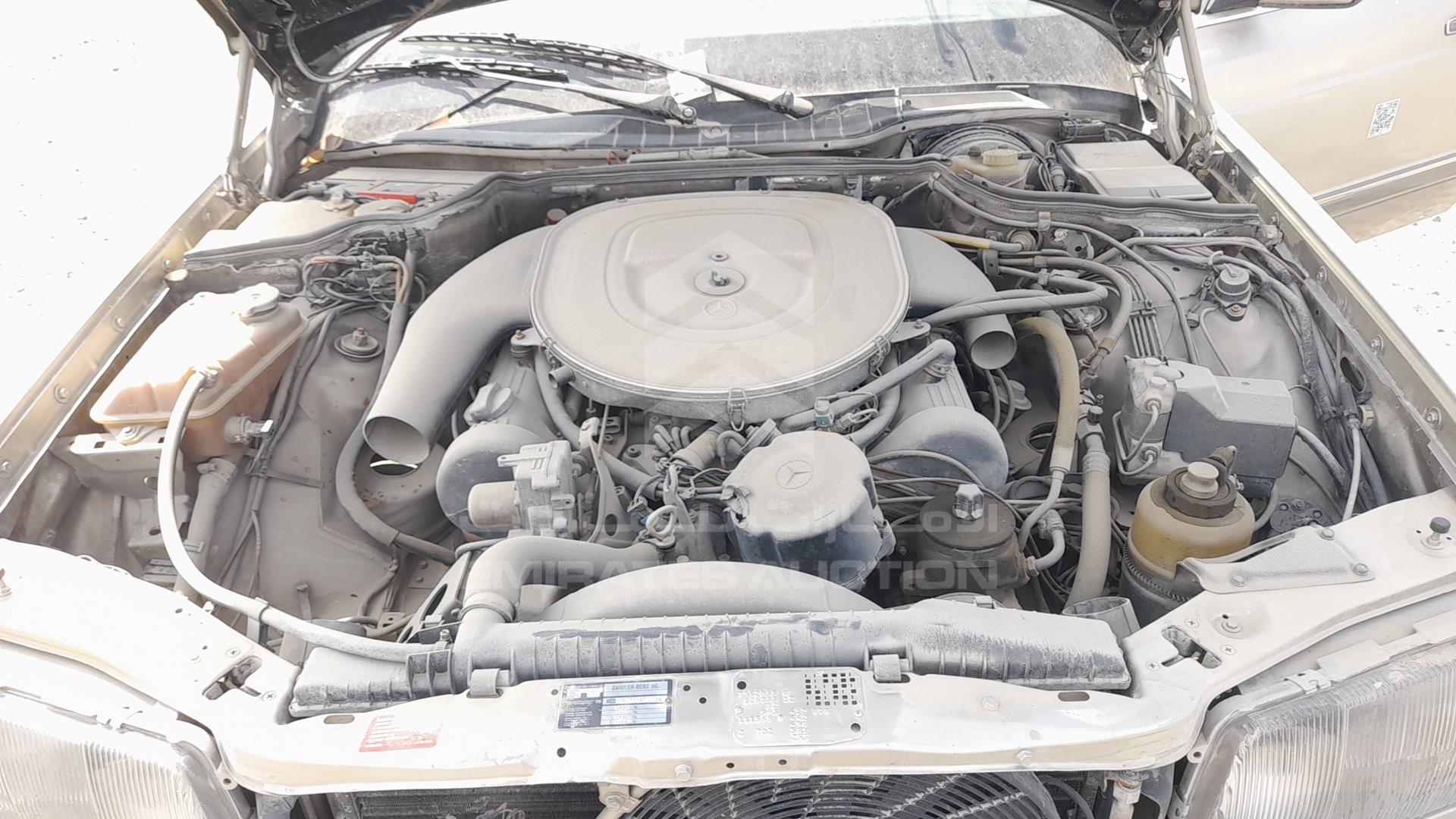 1987 MERCEDES SEL 560 VIN: WDB1260391A372756