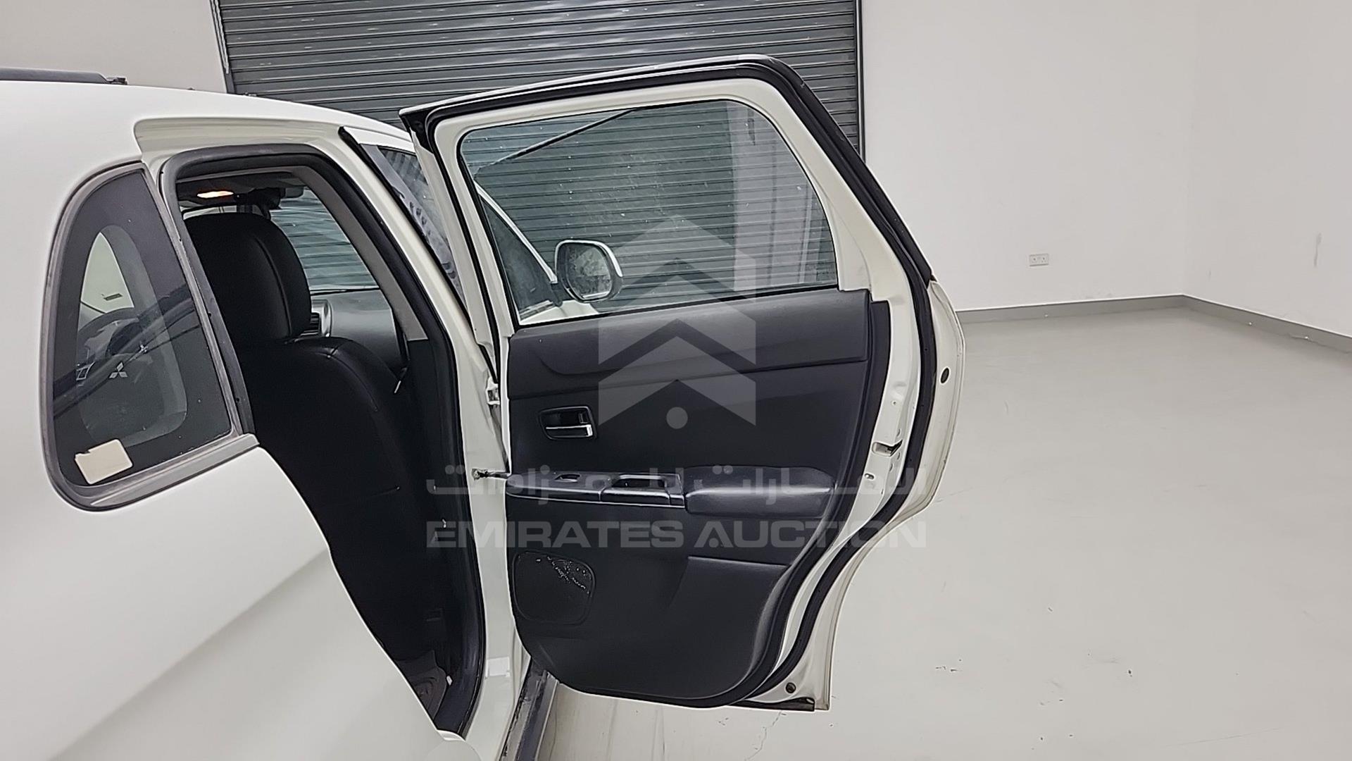 2012 MITSUBISHI ASX VIN: JMYXTGA2WCZ700123