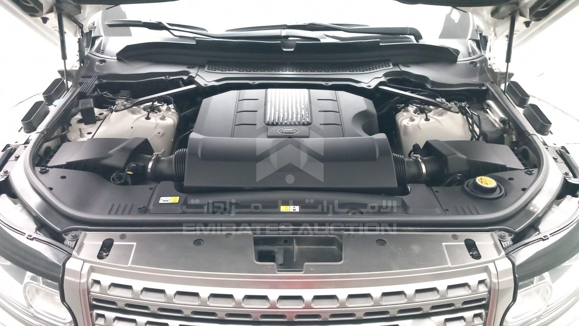 2016 RANGE ROVER HSE VIN: SALGA2DF2GA309276