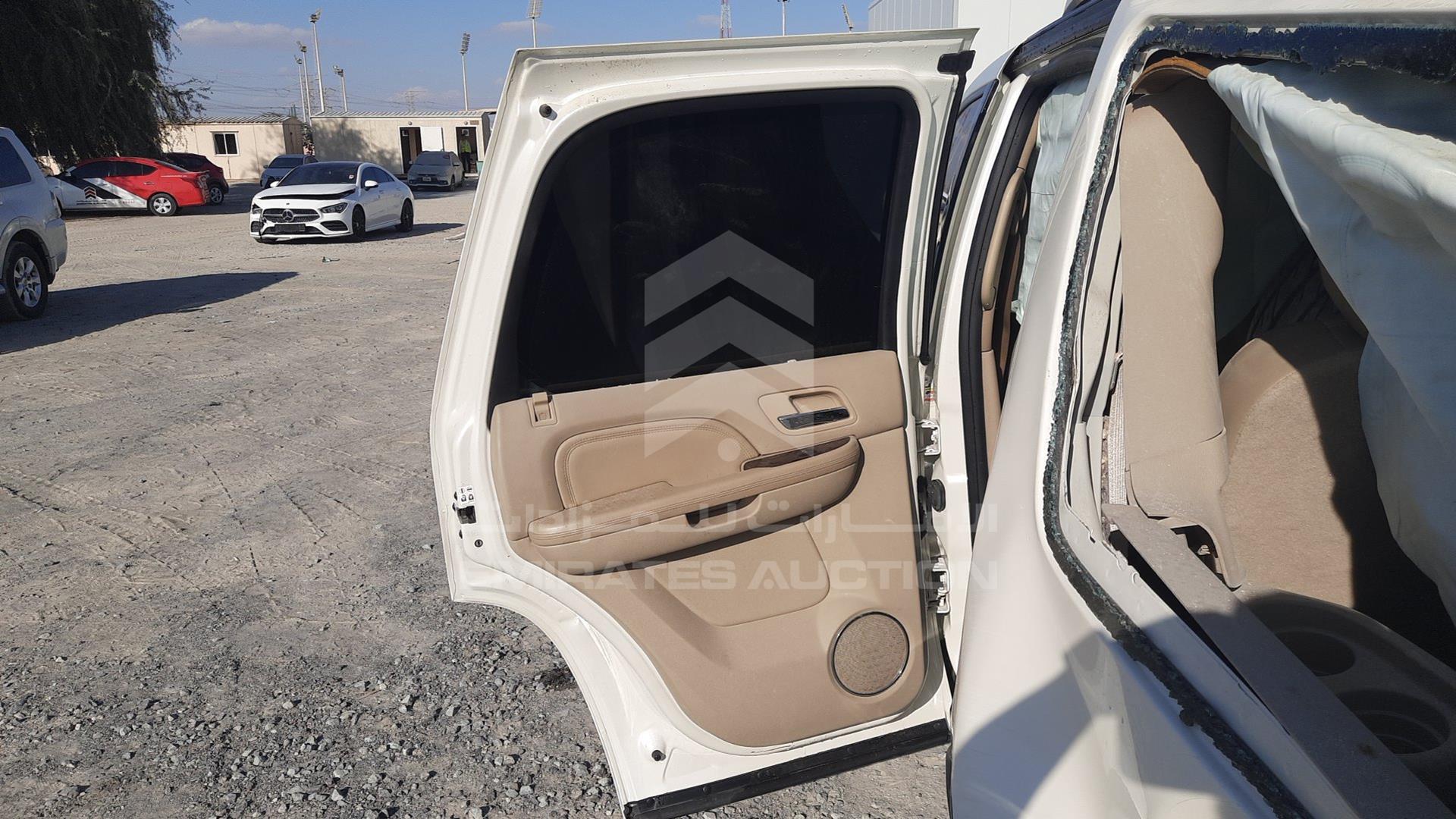 2014 CADILLAC ESCALADE VIN: 1GYS47EF1ER228959