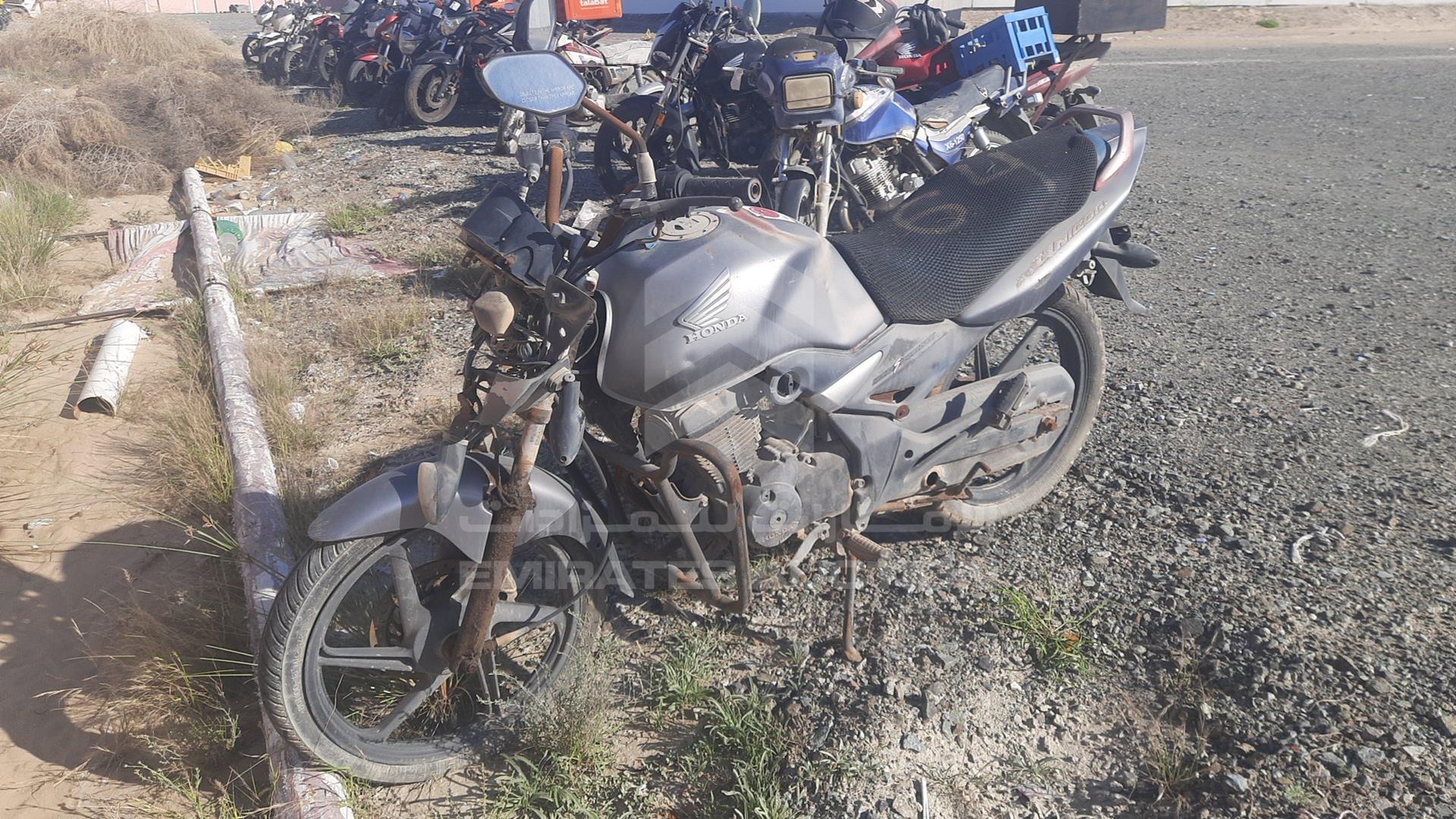 0 HONDA UNICORN VIN: ME4KC09CCE8687424