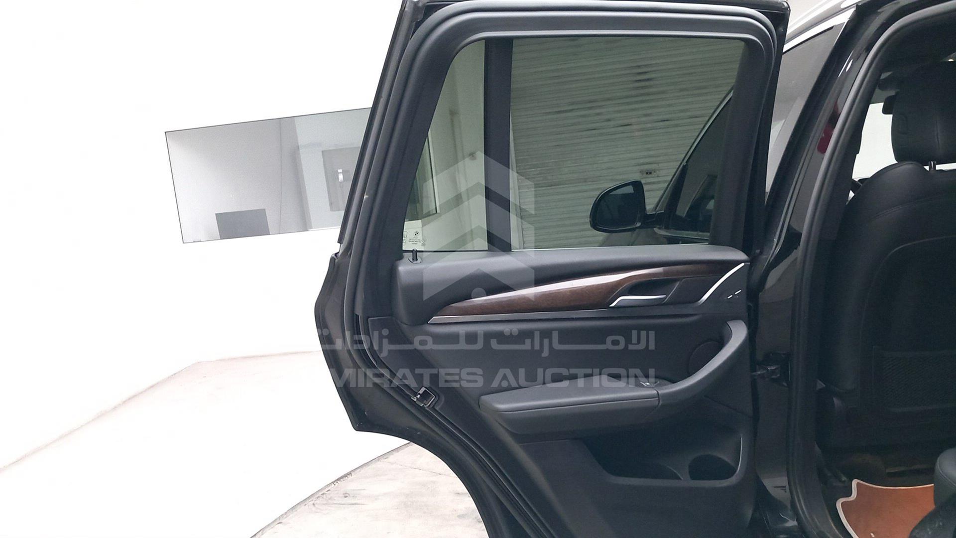 2019 BMW X3 VIN: 5UXTR7C55KLF24430