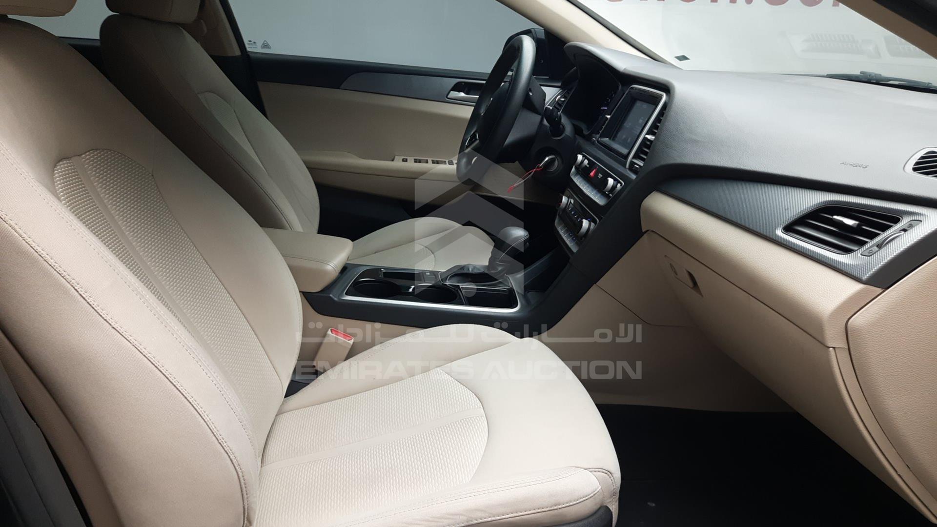 2018 HYUNDAI SONATA VIN: 5NPE24AF0JH627652