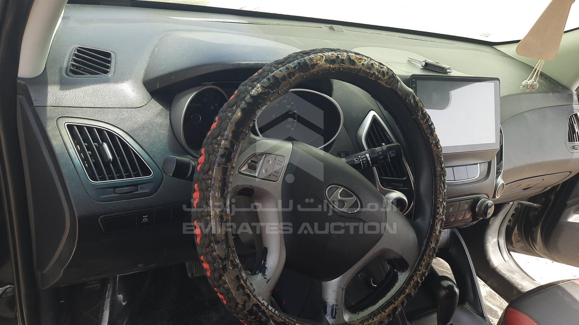 2013 HYUNDAI TUCSON VIN: KMHJT81B5DU649653