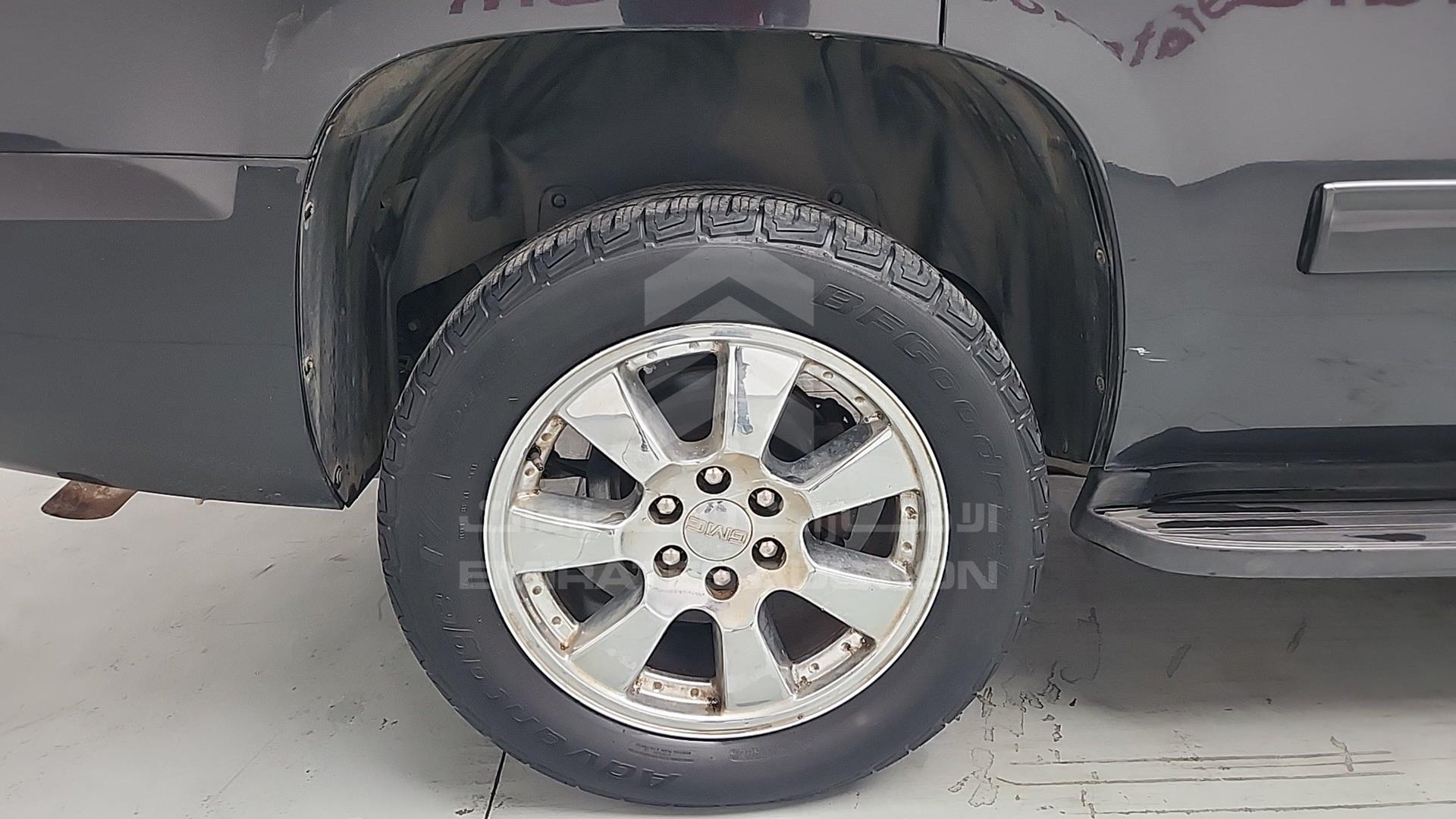 2012 GMC YUKON VIN: 1GKS1CE03CR125532