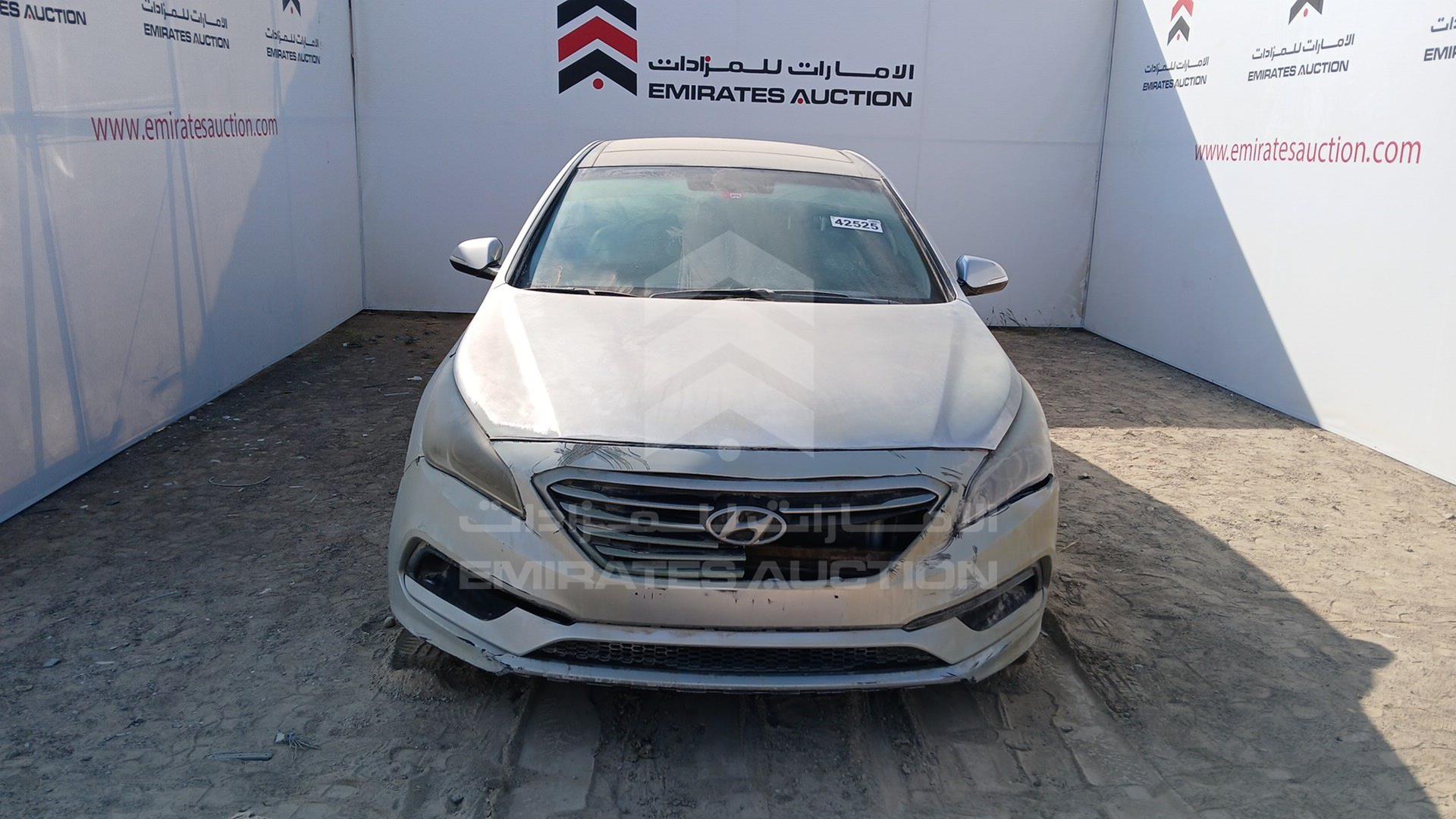 2015 HYUNDAI SONATA VIN: 5NPE34AF0FH092763