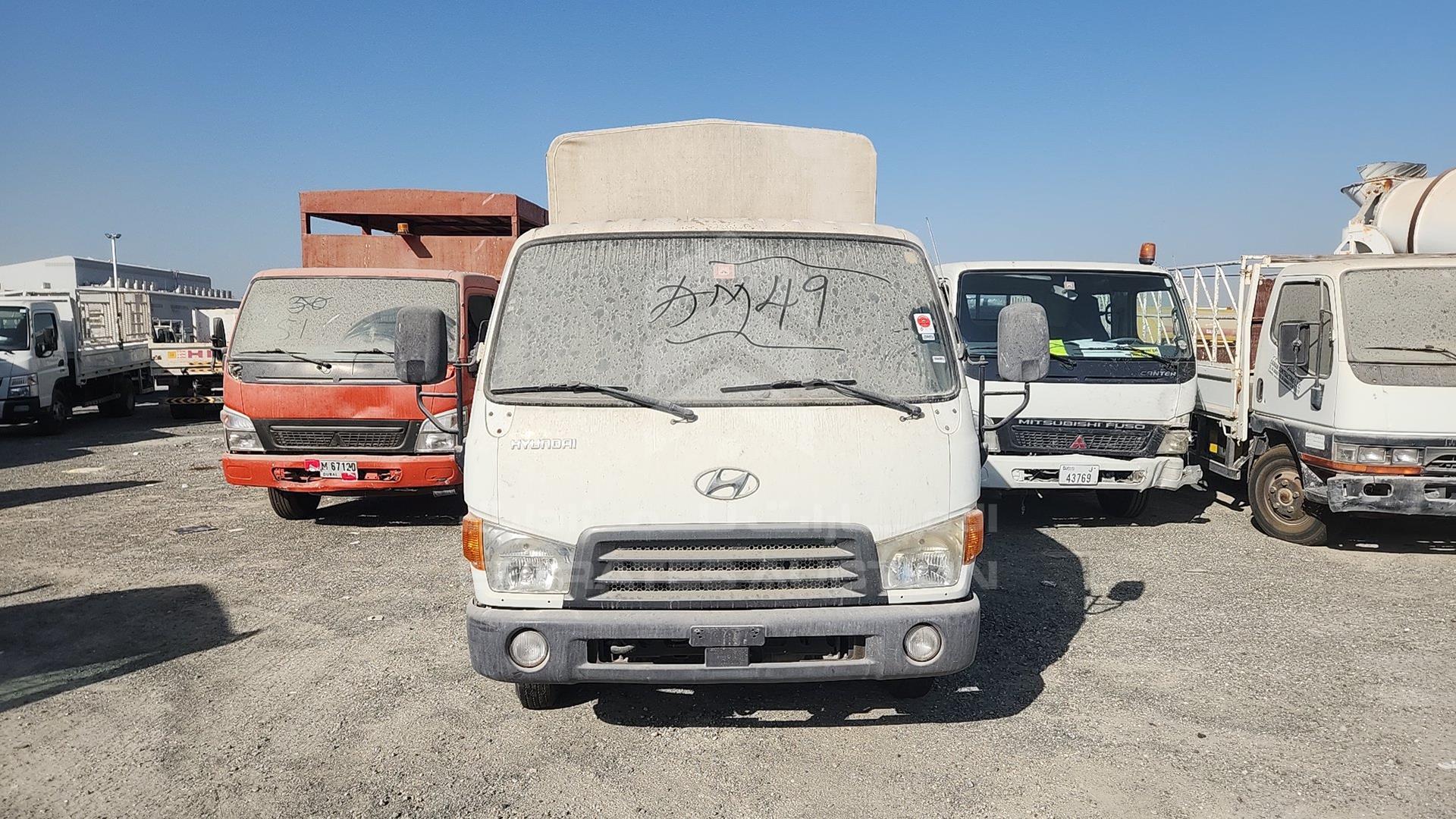 2011 HYUNDAI HD 65 VIN: KMFGE17F1BC141357