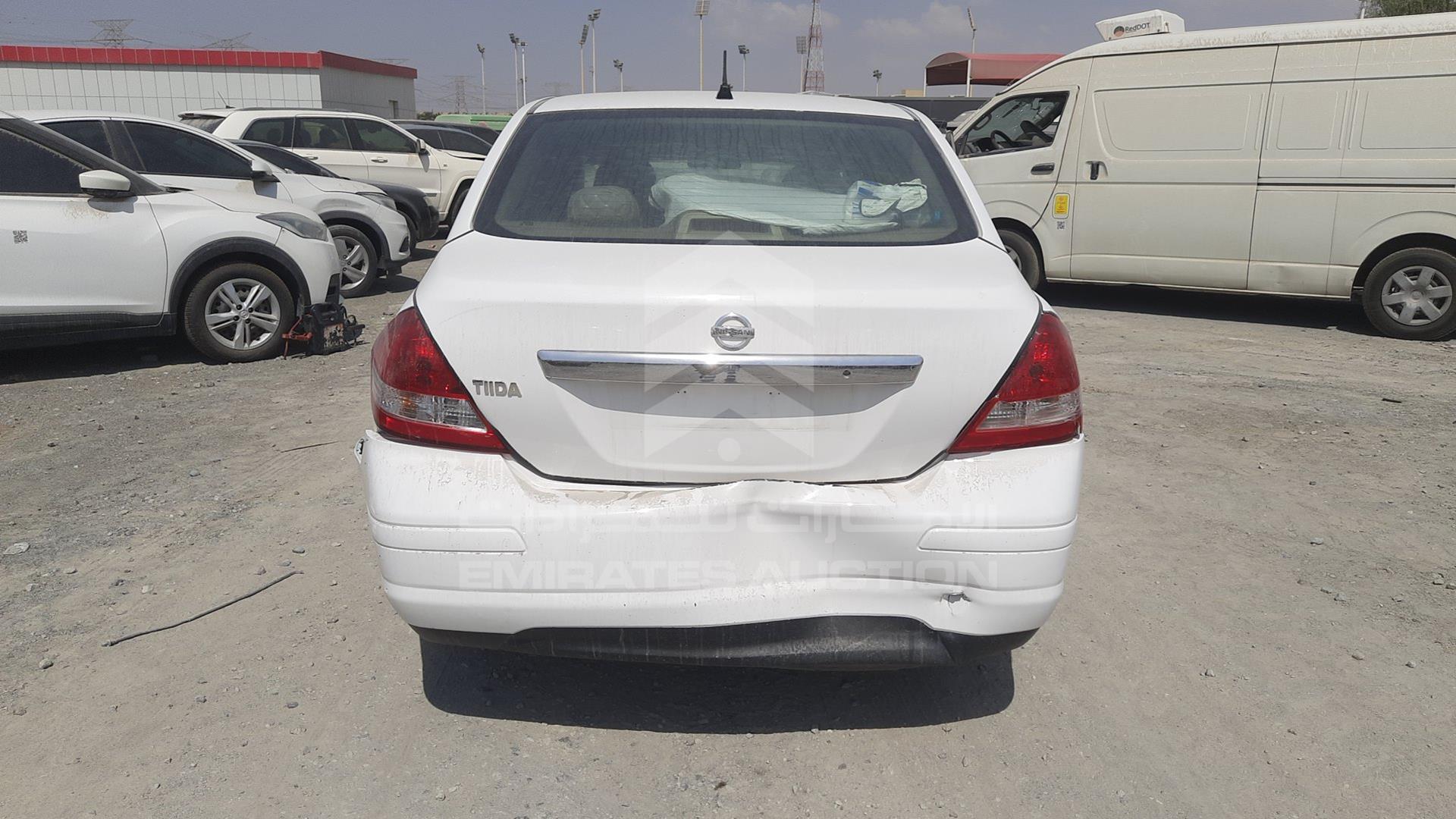 2011 NISSAN TIIDA VIN: 3N1BC1A68BL356889