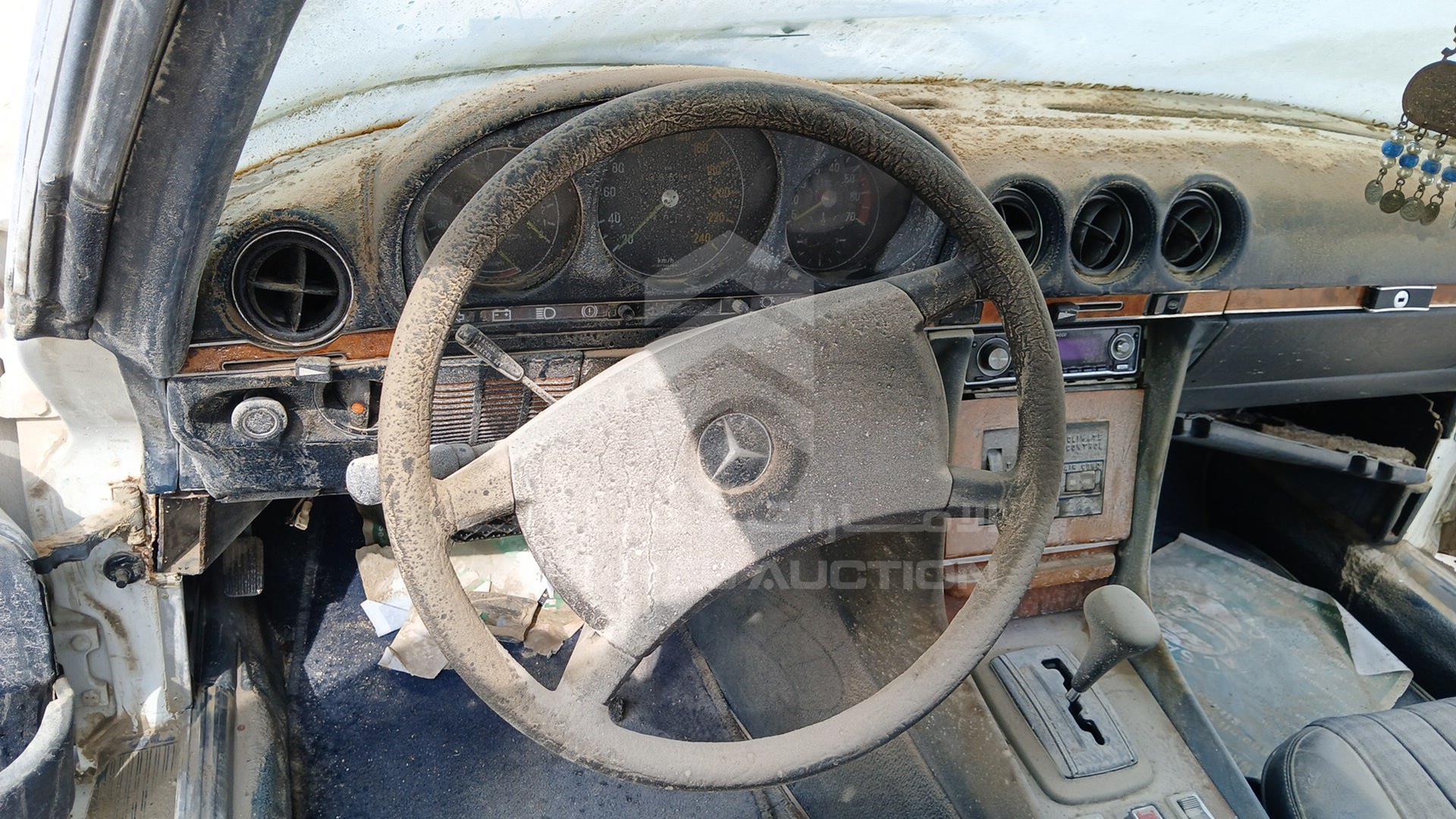 1981 MERCEDES SL 380 VIN: WDB10702512002665