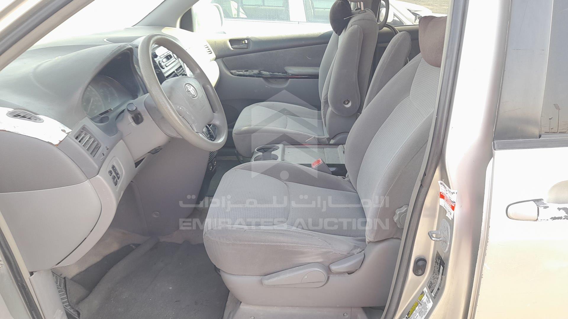 2005 TOYOTA SIENNA VIN: 5TDZA23C55S284560